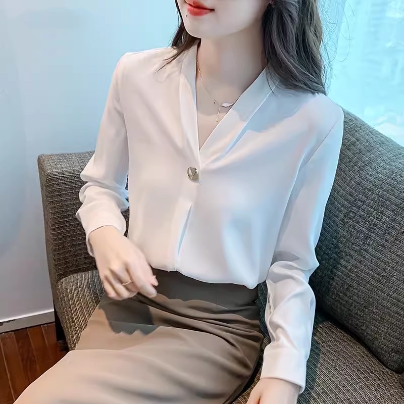 เสื้อเชิ้ตผู้หญิงแขนยาว เสื้อเชิ้ตผู้หญิงใส่ทํางาน 390 บาทต่อชิ้น ฟรีค่าจัดส่ง