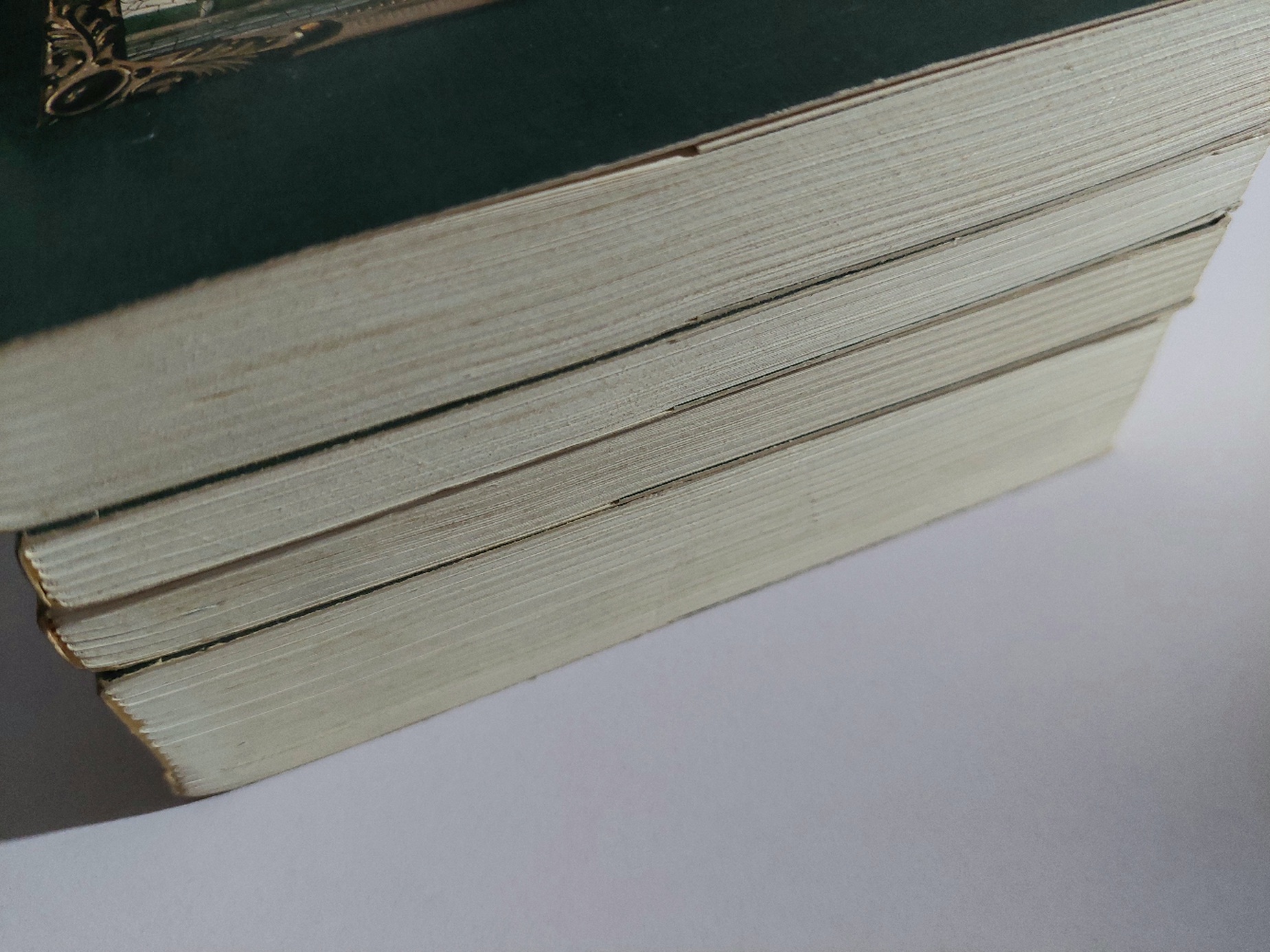 สี่แผ่นดิน / มรว. คึกฤทธิ์ ปราโมช [พิมพ์สยามรัฐ บรรจุกล่อง พ.ศ. 2531]