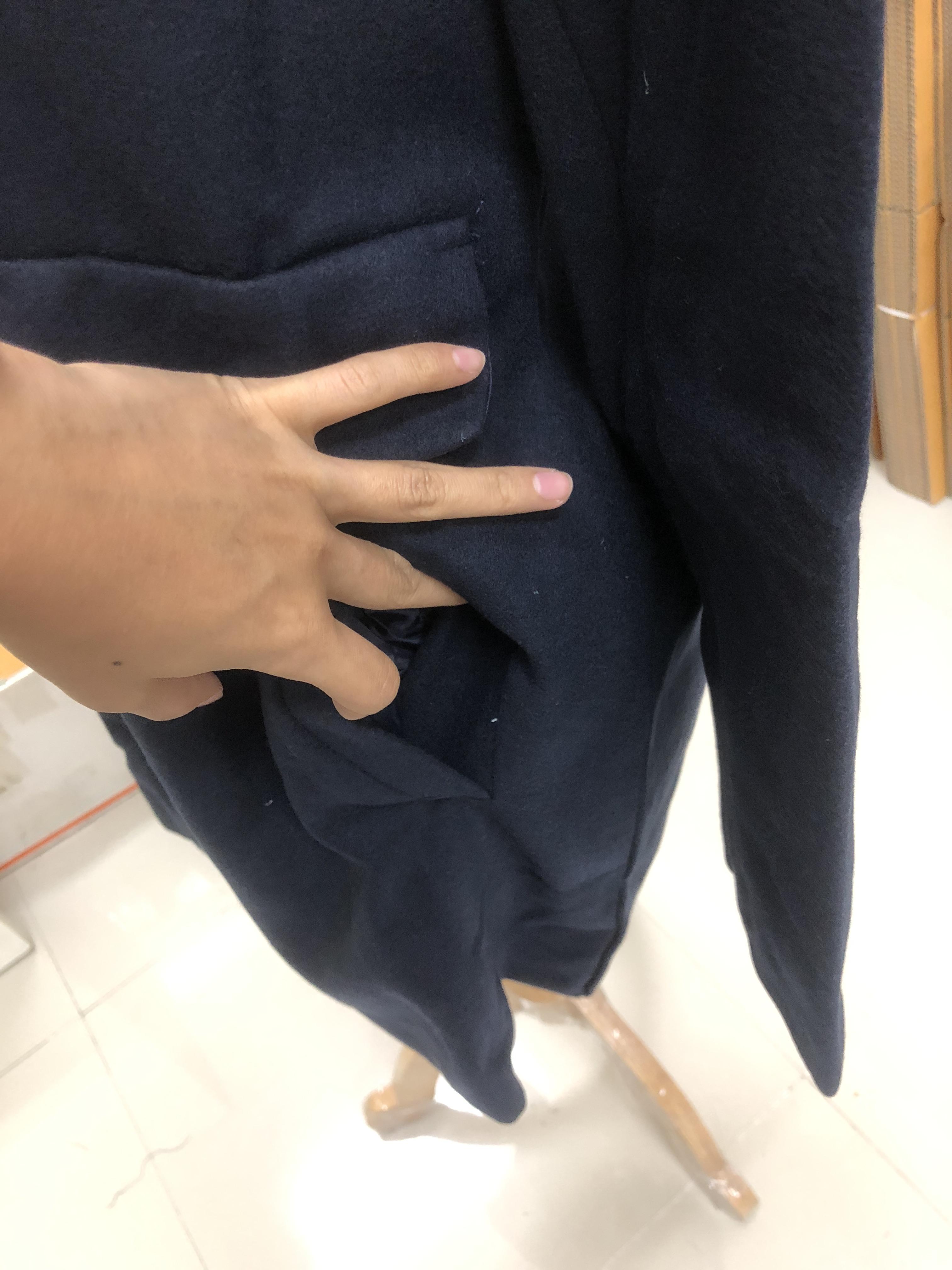 เสื้อโค้ทกันหนาว ทรงสวย ใส่ได้หลายแบบ ผ้าดีบุซับในกันลม พร้อมส่ง กรมท่า