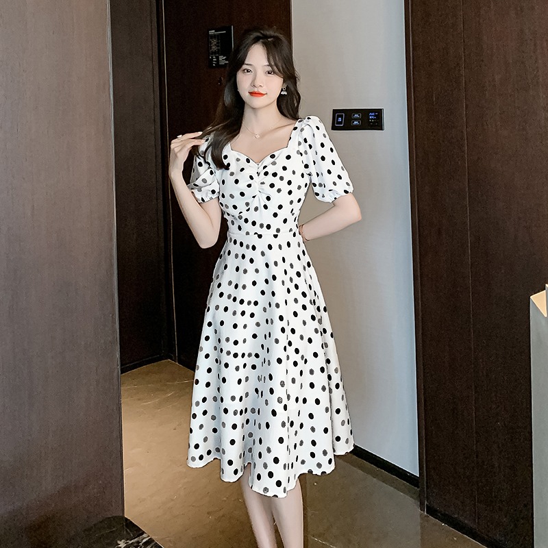 เดรสแขนสั้น มีไซส์ L-4XLอก 38-47 นิ้ว ใส่ได้ทั้งสาวหุ่นดีน่ารักจนถึงสาวอวบพลัสไซส์ จัดส่งฟรี! ทักแชทสั่งซื้อ