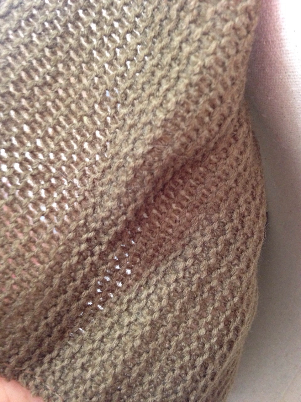 เสื้อคลุมไหมพรมเส้นเล็ก เนื้อนิ่ม ผ้าไม่หนา เบา เหมาะสำหรับอากาศบ้านเราค่ะ ทรงเก๋มากค่ะ พร้อมส่ง