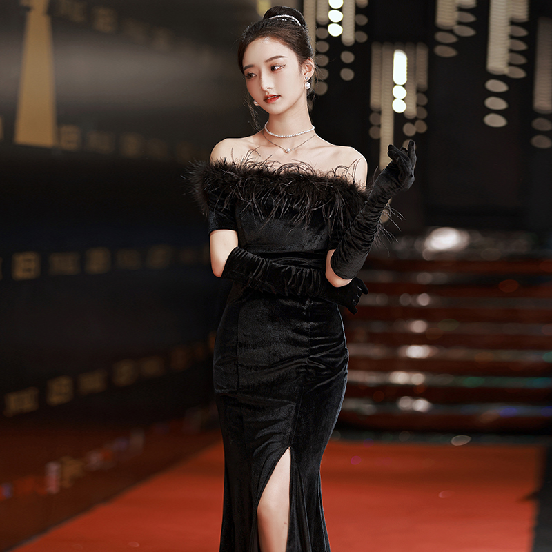 ชุดราตรี ชุดราตรีสวยหรู แบบ ทันสมัย Evening dress