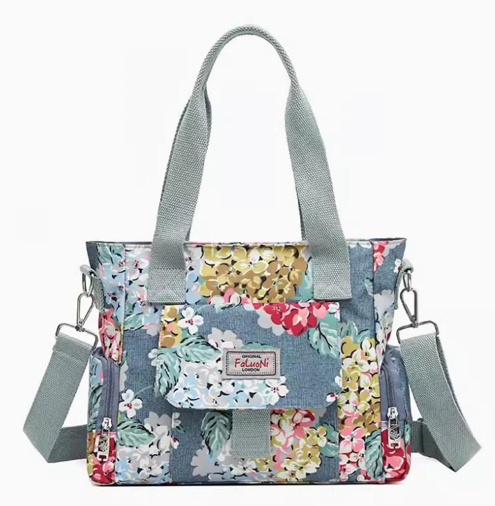 กระเป๋าสะพาย ลายดอกไม้ กระเป๋าแฟชั่น กระเป๋าสะพายข้าง กระเป๋าถือ ผ้าไนลอน กันน้ำ ดีไซน์ เก๋ แยก 3 ช่อง 622387