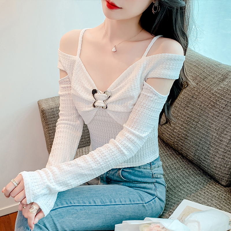 เสื้อเชิ้ตผู้หญิงแขนยาว เสื้อเชิ้ตผู้หญิงใส่ทํางาน 390 บาทต่อชิ้น ฟรีค่าจัดส่ง