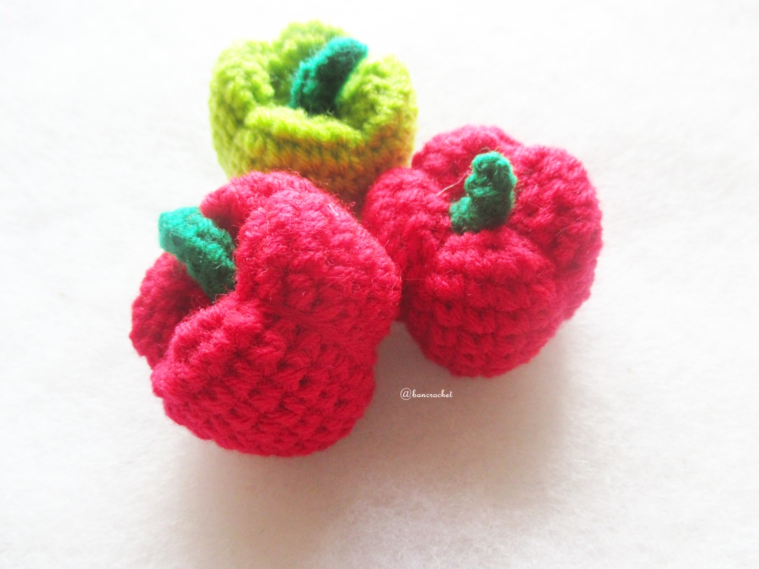 พริกหวานถักโครเชต์ Bell pepper crochet
