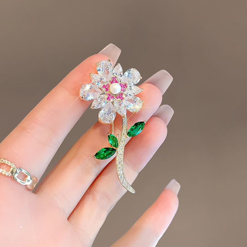 เข็มกลัด เข็มกลัดสวยๆ เข็มกลัดติดเสื้อ Brooch
