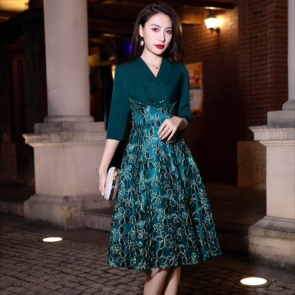 ชุดราตรี ชุดออกงาน ดีไซน์หรู แบรนด์ Angel