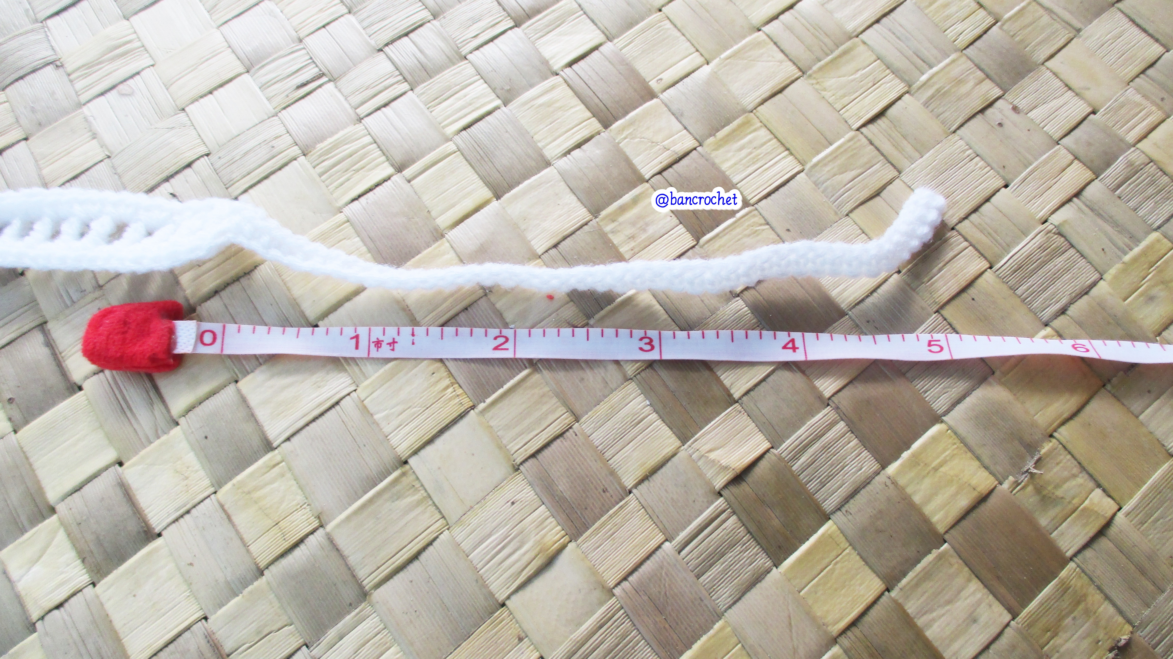 Bancrochet ที่คาดผมถักโครเชต์ ดอกไม้ถักคาดผม Crochet Flower Headband ขาวม่วง 7x6 Inch