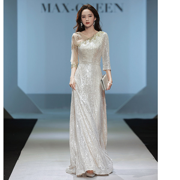 ชุดราตรี ชุดออกงาน ดีไซน์หรู แบรนด์ Angel