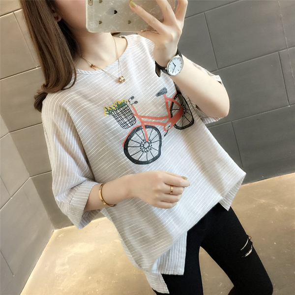 เสื้อยืดวัยรุ่นแบบOVERSIZE มีขนาดเดียว อกเสื้อ ประมาณ 90 เซนติเมตร หรือ 36 นิ้วคะ