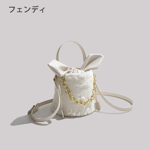 กระเป๋าสะพายข้างผู้หญิง กระเป๋าสะพายสไตล์เกาหลี By Japanese フェンディ authentic bag