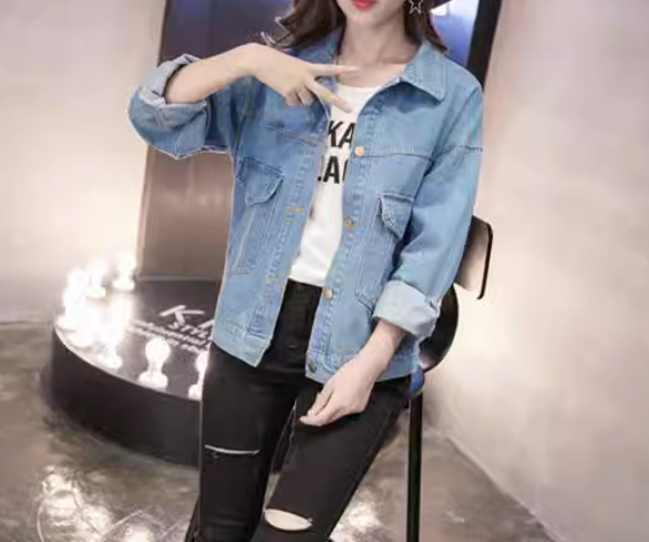 เสื้อ Jacket ยีนส์ผู้หญิง แบบเสื้อคลุม ตัวใหญ่ ใส่สวย แบบมีกระเป๋าหน้า ใส่เที่ยว แบบเท่ ๆ 334451