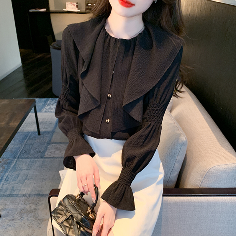 เสื้อเชิ้ตผู้หญิงใส่ทํางาน 390 บาทต่อชิ้น ฟรีค่าจัดส่ง