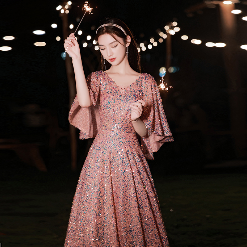 ชุดราตรี ชุดราตรีสวยหรู แบบ ทันสมัย Evening dress