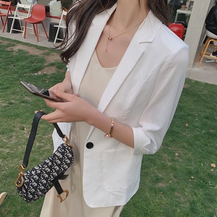 เสื้อสูท ชุดสูททำงานผู้หญิง