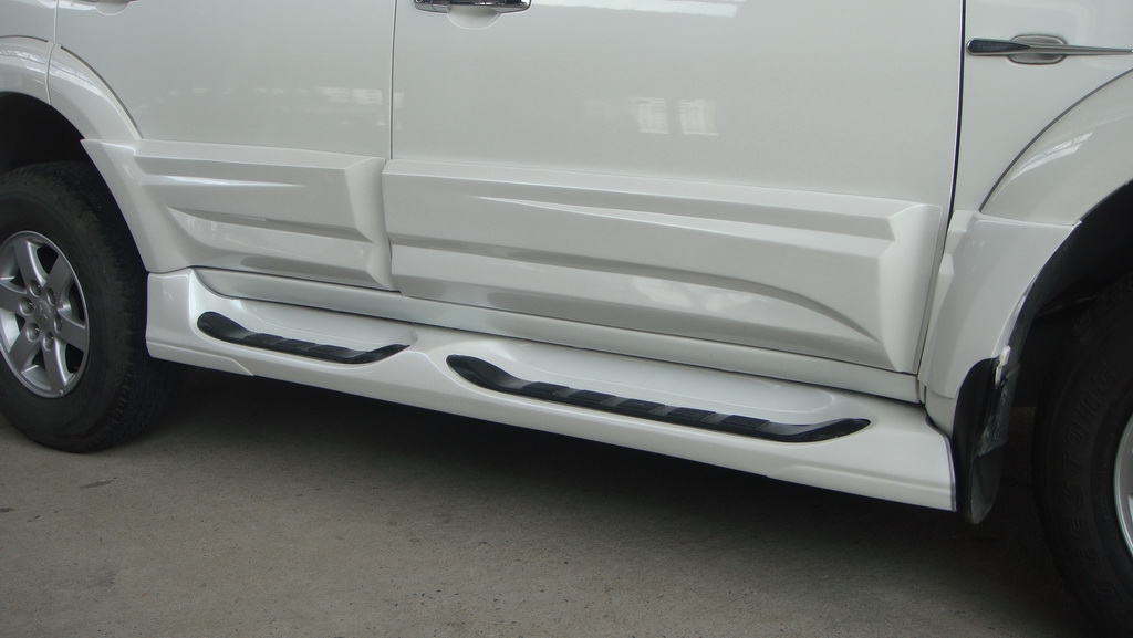 กาบข้างประตู V.2 Pajero Sport ปี 08-14