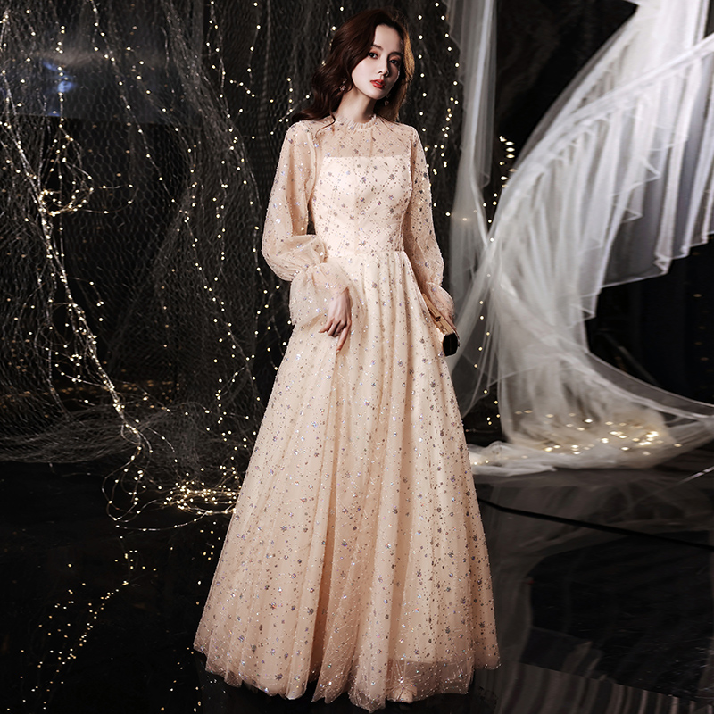 ชุดราตรี ชุดราตรีสวยหรู แบบ ทันสมัย Evening dress