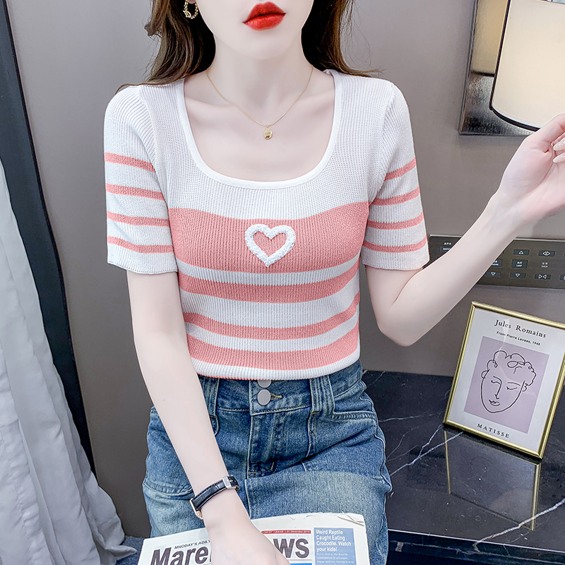 เสื้อผ้าวัยรุ่นเกาหลี เสื้อยืดวัยรุ่นผู้หญิง มีขนาด S M L XL