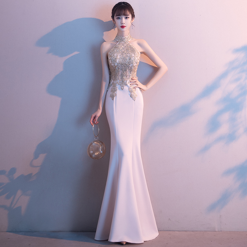 ชุดราตรี ชุดราตรีสวยหรู แบบ ทันสมัย Evening dress