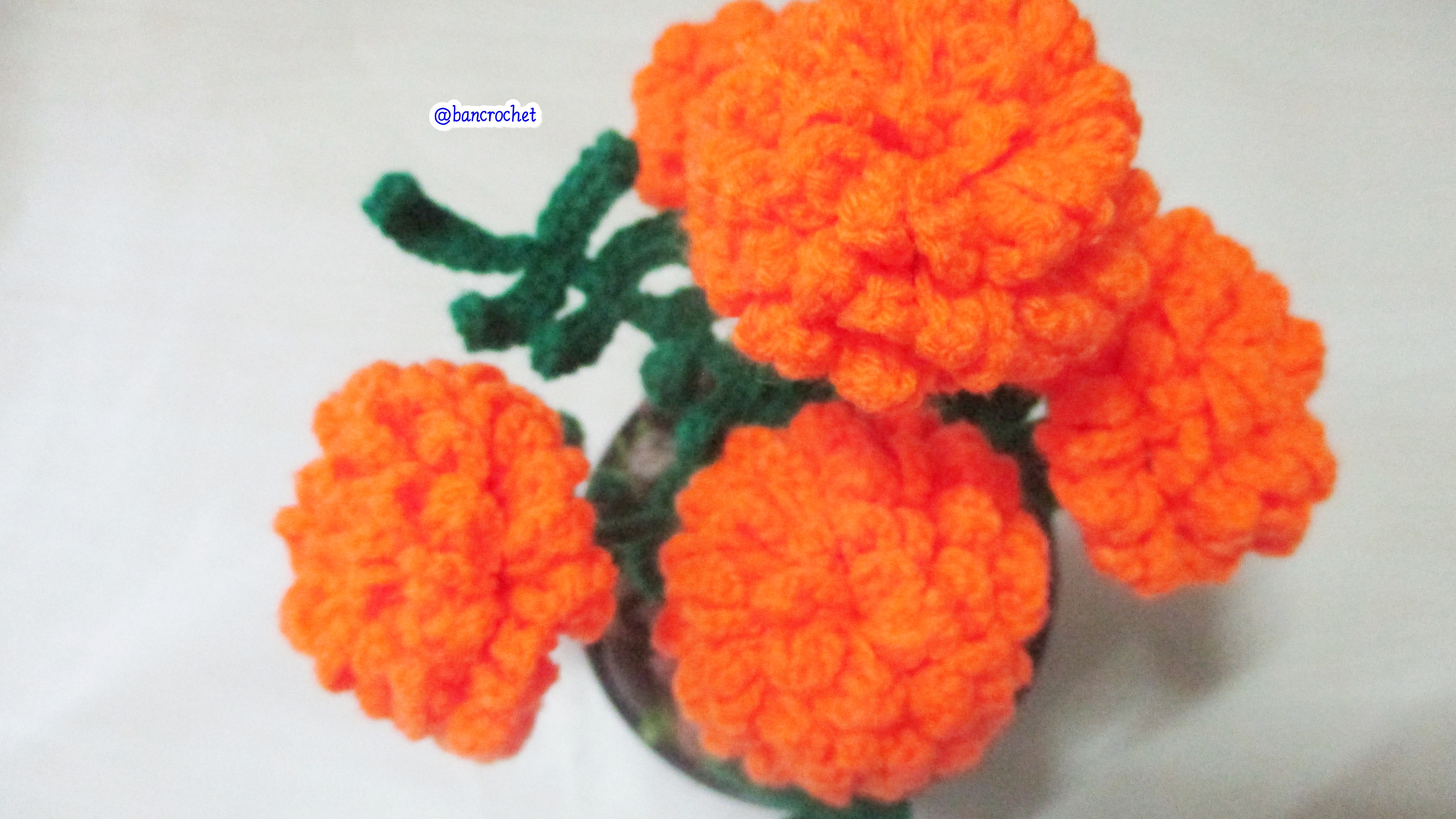 Bancrochet ดอกไม้ถักโครเชต์ ดอกดาวเรือง Marigold Crochet Flowers เหลือง 7 inch