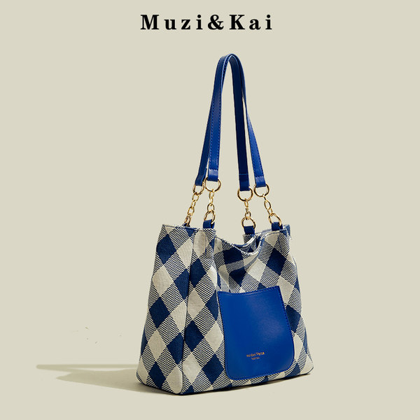 กระเป๋าสะพายข้างผู้หญิง กระเป๋าสะพายสไตล์เกาหลี By Muzi&Kai