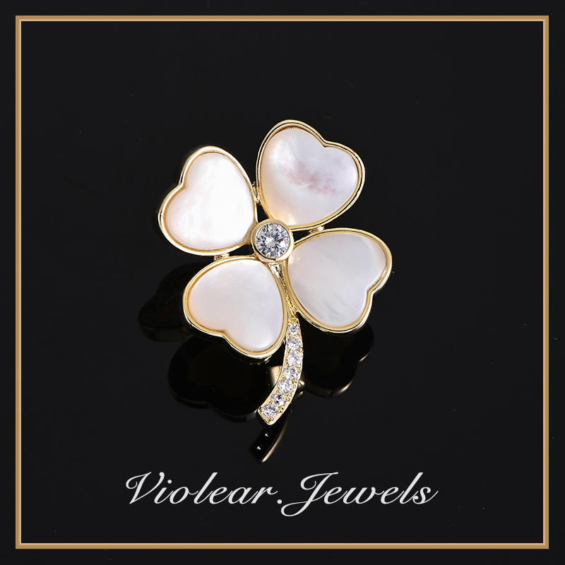 เข็มกลัด เข็มกลัดสวยๆ เข็มกลัดติดเสื้อ Brooch