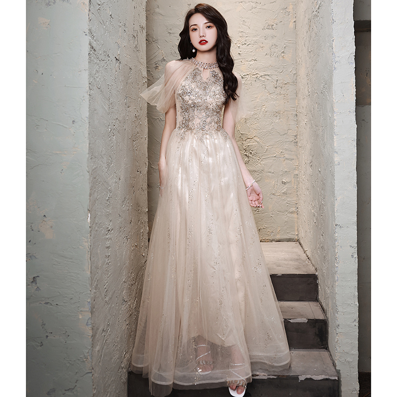 ชุดราตรี ชุดราตรีสวยหรู แบบ ทันสมัย Evening dress