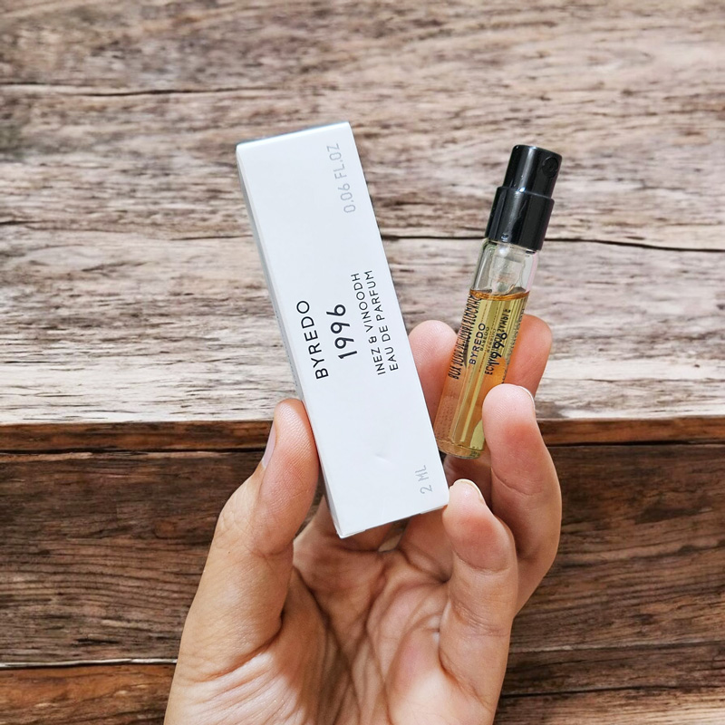 BYREDO 1996 Inez & Vinoodh (EAU DE PARFUM) 2 ml.