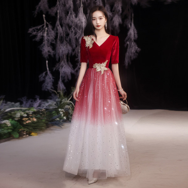 ชุดราตรี ชุดราตรีสวยหรู แบบ ทันสมัย Evening dress