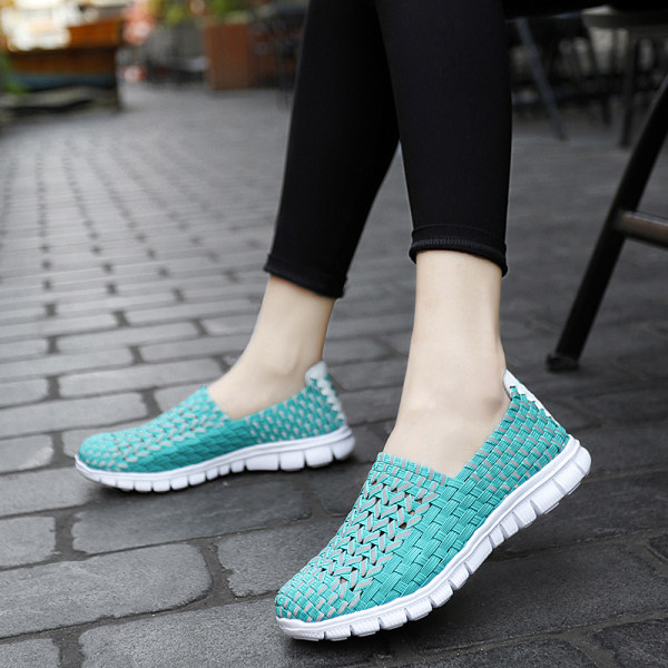 รองเท้าผ้าใบ รองเท้าลำลอง รองเท้าผ้าใบลำลอง รองเท้าแฟชั่นแบบสวม Slipper Shop