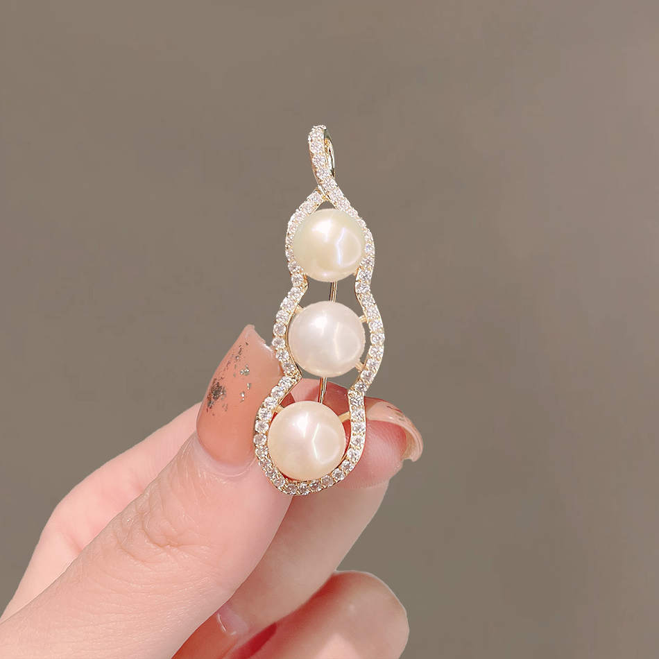 เข็มกลัด เข็มกลัดสวยๆ เข็มกลัดติดเสื้อ Brooch