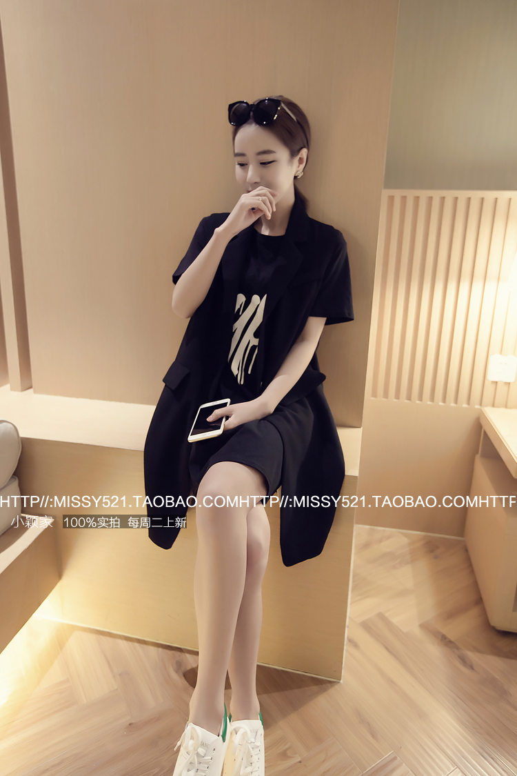 เสื้อคลุมแฟชั่นแขนกุด ตัวยาว เกาหลีมากๆ เรียกได้ว่างานดีแบบเก๋จ้า พร้อมส่งเลยน๊าา ดำ