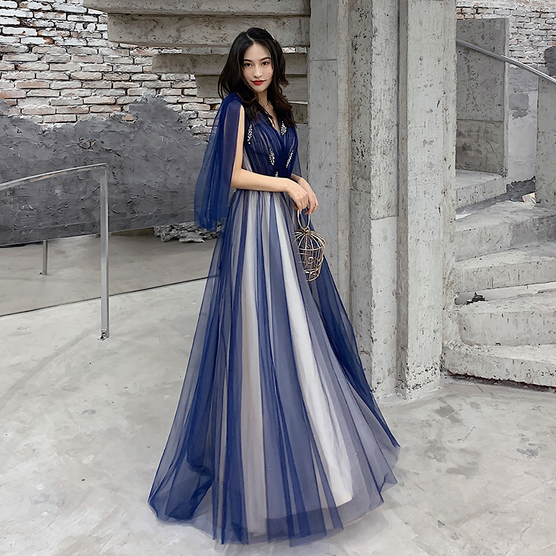 ชุดราตรี ชุดราตรีสวยหรู แบบ ทันสมัย Evening dress