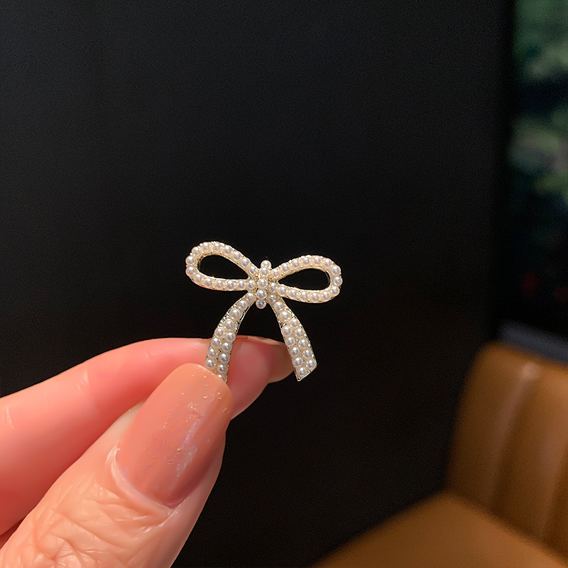 เข็มกลัด เข็มกลัดสวยๆ เข็มกลัดติดเสื้อ Brooch
