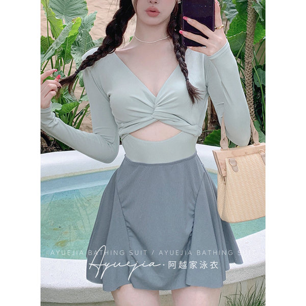 ชุดว่ายน้ำผู้หญิง ชุดว่ายน้ำน่ารัก Bikini ชุดไปทะเล