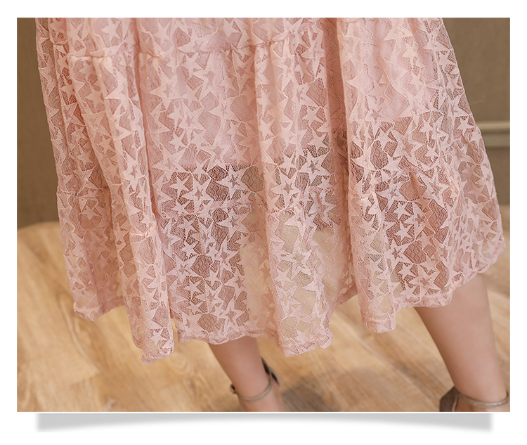 Dress4381 เดรสยาวลูกไม้เปิดไหล่สม็อครอบอก ผ้าลูกไม้ลายดาววิ้งๆ งานดีทรงสวยหรูดูแพง