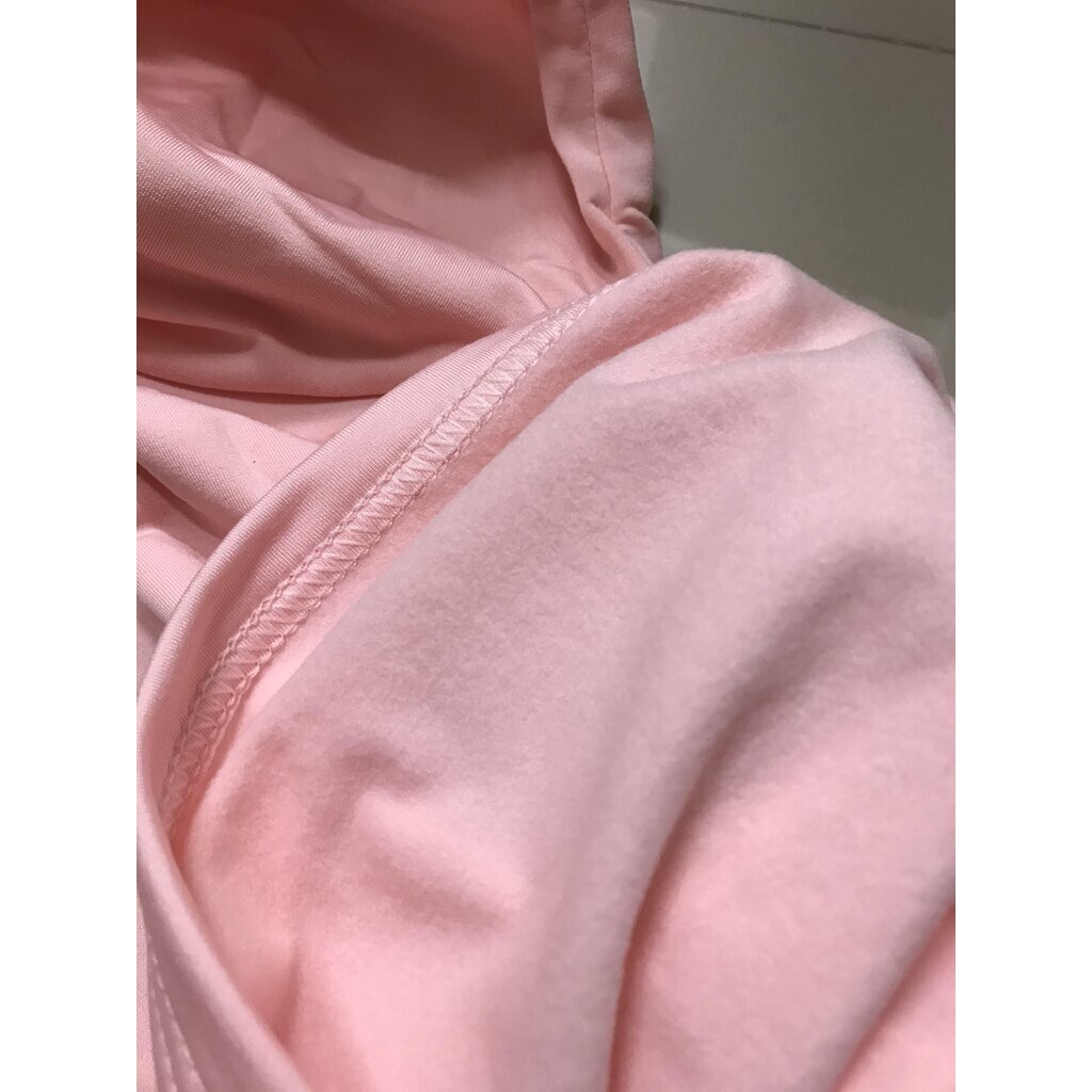 HEATTECH (ฮีทเทค คอเต่า) เสื้อแขนยาวคอเต่า ใช้ใส่เพิ่มความอุ่นด้านใน ผ้ายืดหยุ่น ด้านในเป็นผ้านุ่มๆ