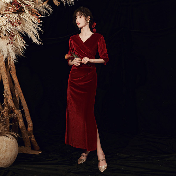 ชุดราตรี ชุดราตรีสวยหรู แบบ ทันสมัย Evening dress