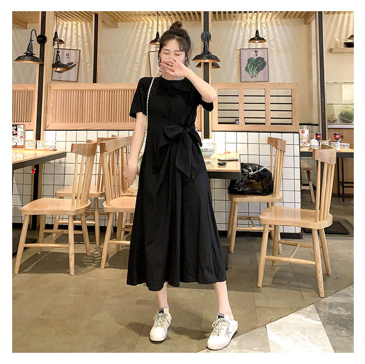 Dress4656 เดรสยาวสีเอิร์ธโทนสไตล์มินิมอล ผูกโบว์ช่วงเอวดูมีดีเทล ผ้าคอตตอนเนื้อดีนุ่มใส่สบาย งานสวยใส่ง่ายดีเทลน่ารักเรียบๆ เท่ๆ ดูมีสไตล์ไม่ซ้ำใคร มี 2 สี ดำ, เขียวหม่น