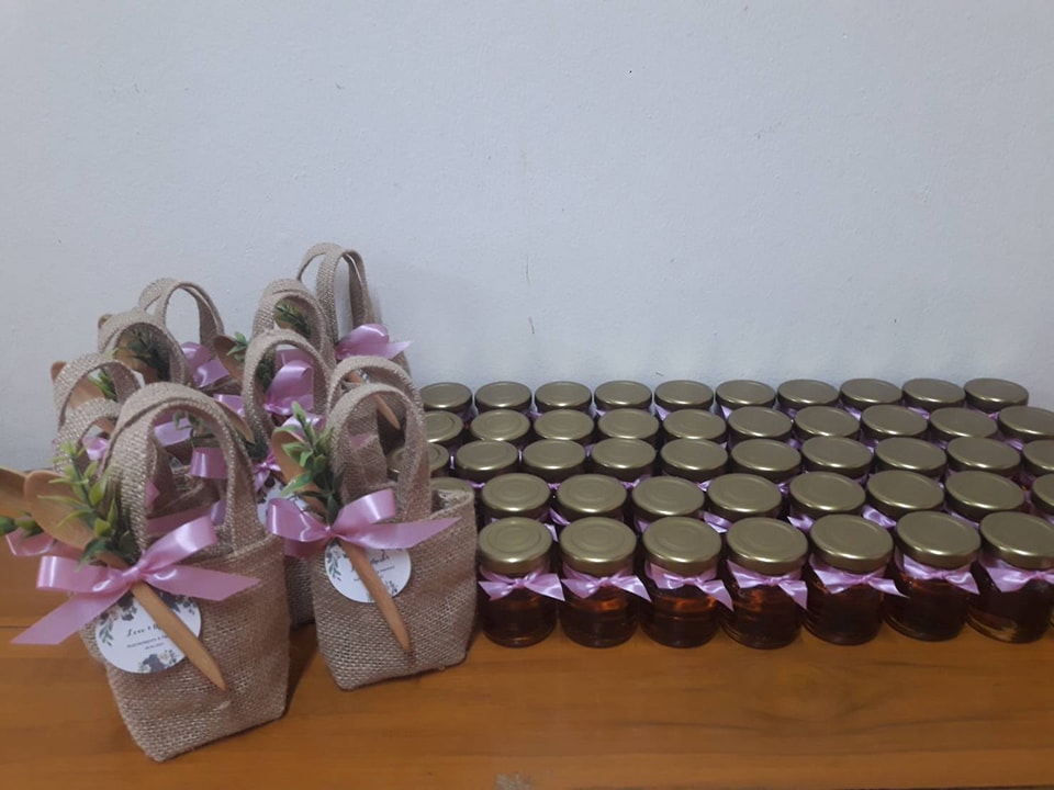 ชุดของชำร่วยน้ำผึ้ง ในถุงผ้ากระสอบ 45 มล.