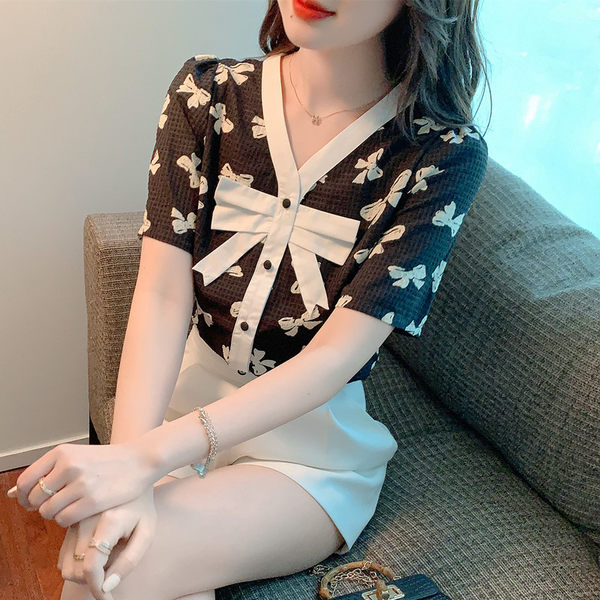 เสื้อเชิ้ตแขนยาววัยรุ่น ลายสวยๆ แบรนด์ YIL AN