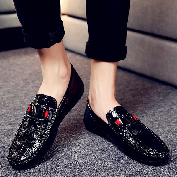 รองเท้าหนังผู้ชาย มีไซส์39-44 รองเท้าโลฟเฟอร์ชาย Slip-On Shoes