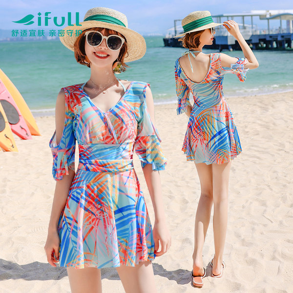 ชุดว่ายน้ำผู้หญิง ชุดว่ายน้ำน่ารัก Bikini ชุดไปทะเล
