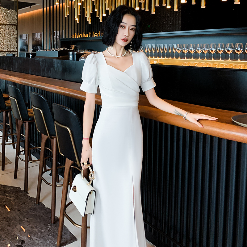ชุดราตรี ชุดราตรีสวยหรู แบบ ทันสมัย Evening dress