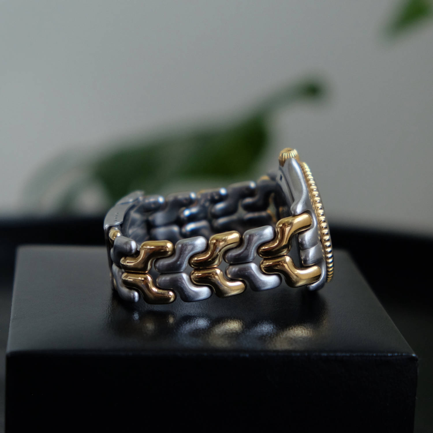 Tag Heuer Grey Dial / 2 Tone Sel Date Watch (32 MM.) ก้างปลา