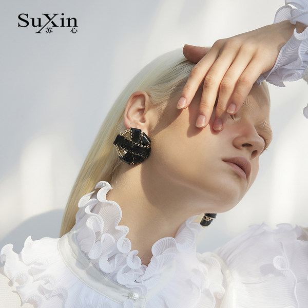 ตุ้มหู ต่างหู ต่างหูผู้หญิง By SuXin