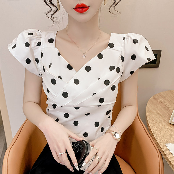 เสื้อลูกไม้สวยๆ เสื้อลูกไม้ เสื้อลูกไม้แฟชั่น BY MIRI
