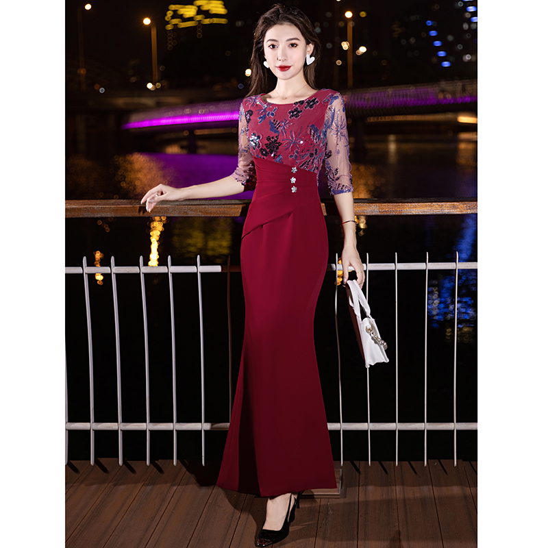 ชุดราตรี ชุดราตรีสวยหรู แบบ ทันสมัย Evening dress