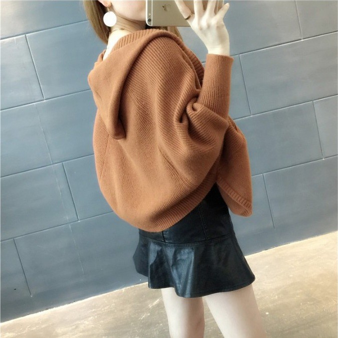 ผ้านุ่มมากๆ เสื้อคลุมกันหนาว ไหมพรมถัก ตัวสั้นมีฮู้ด มีให้เลือกหลายสี พร้อมส่ง