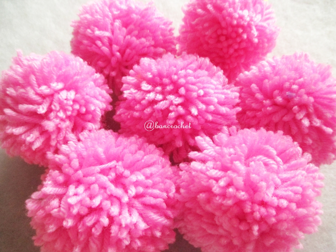 ปอมปอมไหมพรมสีชมพูหวาน ขนาด 2 นิ้ว pompoms crochet